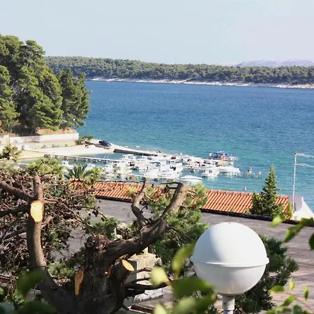 Guest house Apartments And Rooms By The Sea Banjol, Rab - 5077 Banjol