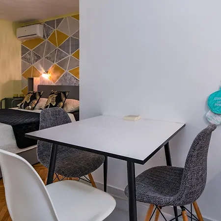 Apartments And Rooms By The Sea Banjol, Rab - 5077 Guest house 3*